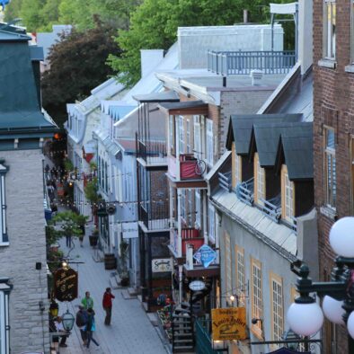 Combo Historical and Food tour of Old Quebec City, break neck stairway